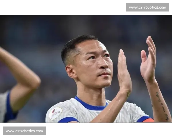 100 分钟血色绝平！吴曦撞肿脸造点，申花点球续命争冠